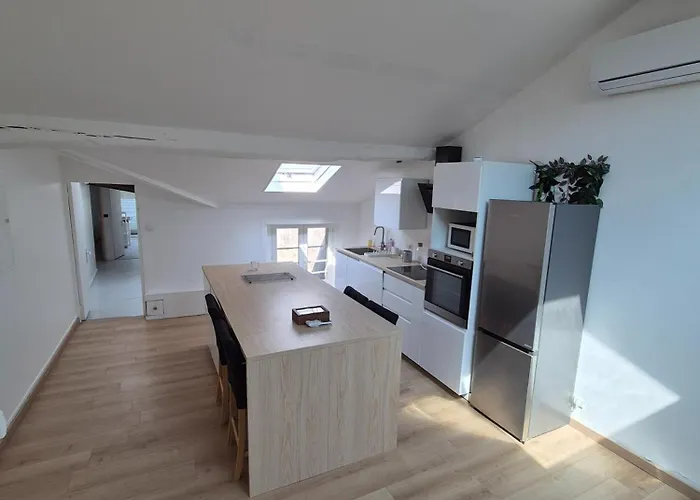 Lum De - Clim - Centre - Spacieux *